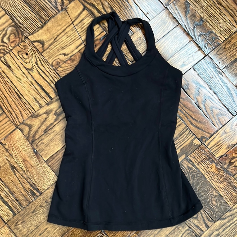 Lululemon black tank top